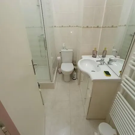 Lumineux En Rdc Pres Port De Plaisance * ロシュフォール